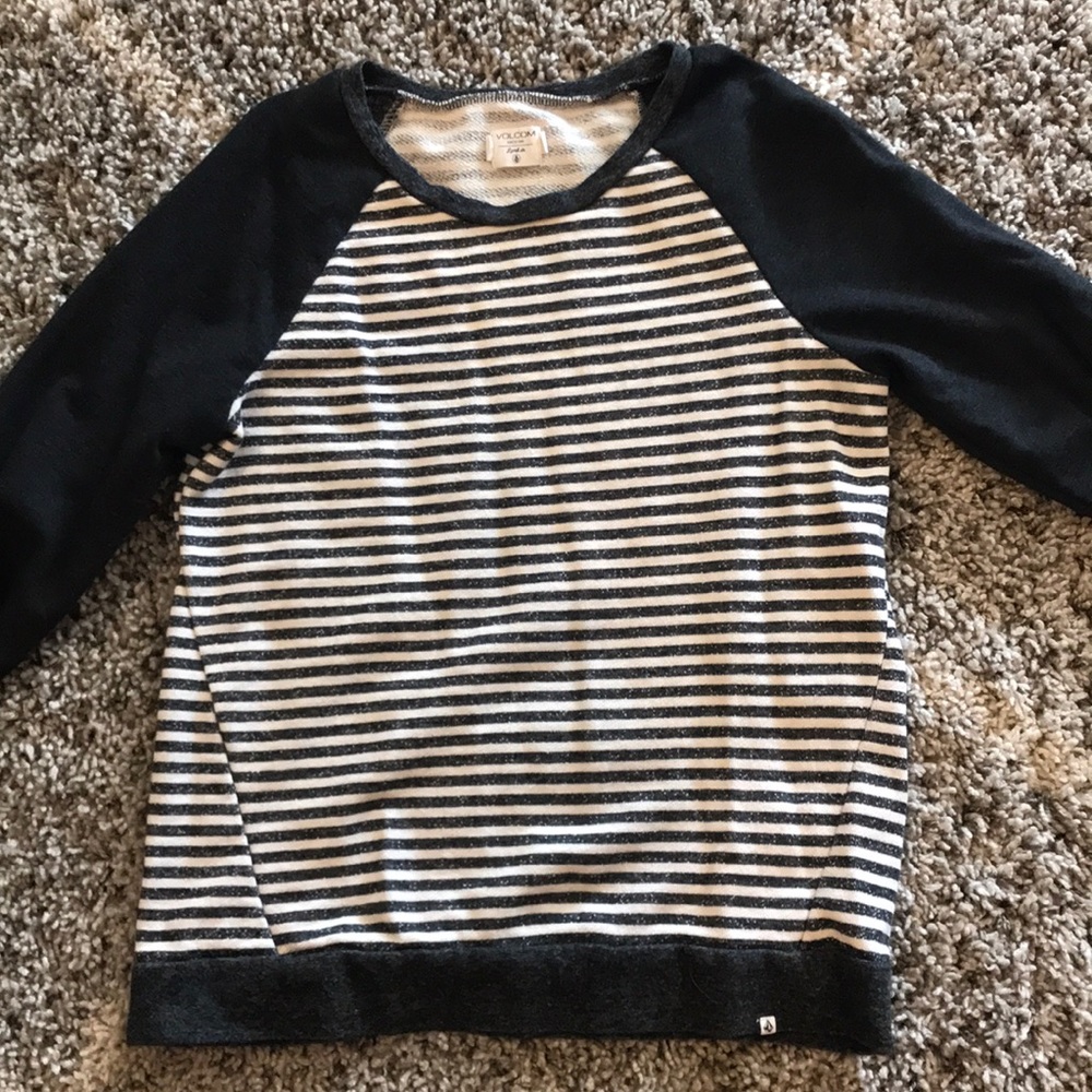 Volcom crew neck sweatshirt